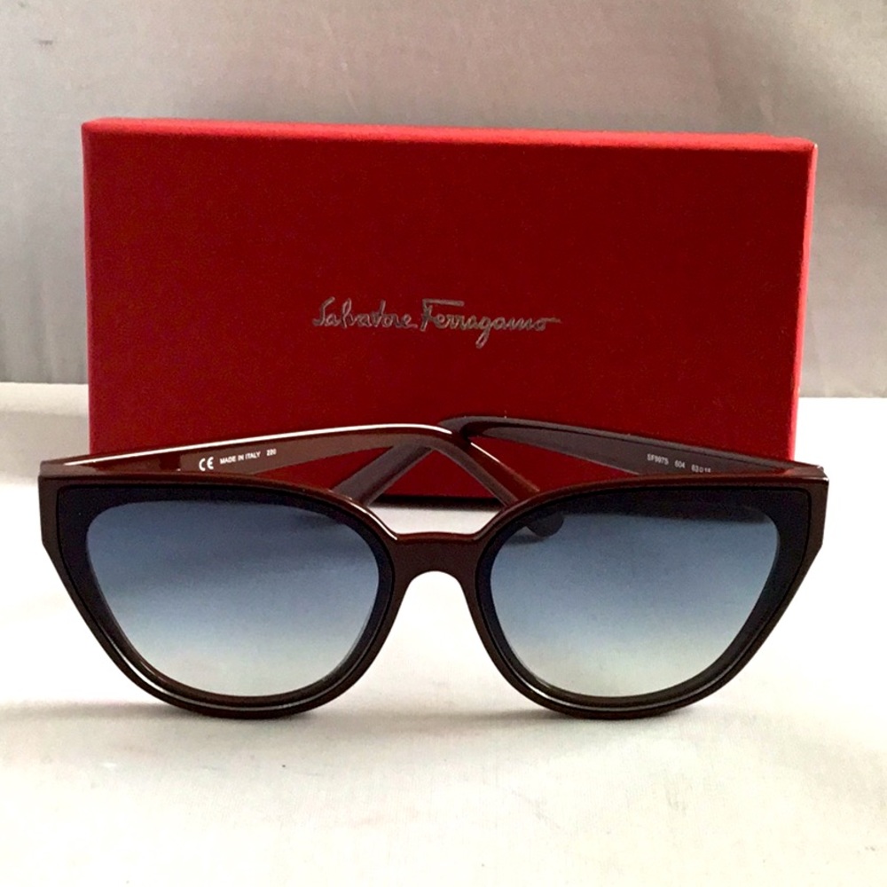 SALVATORE FERRAGAMO CAT EYE LADIES SUNGLASSES…